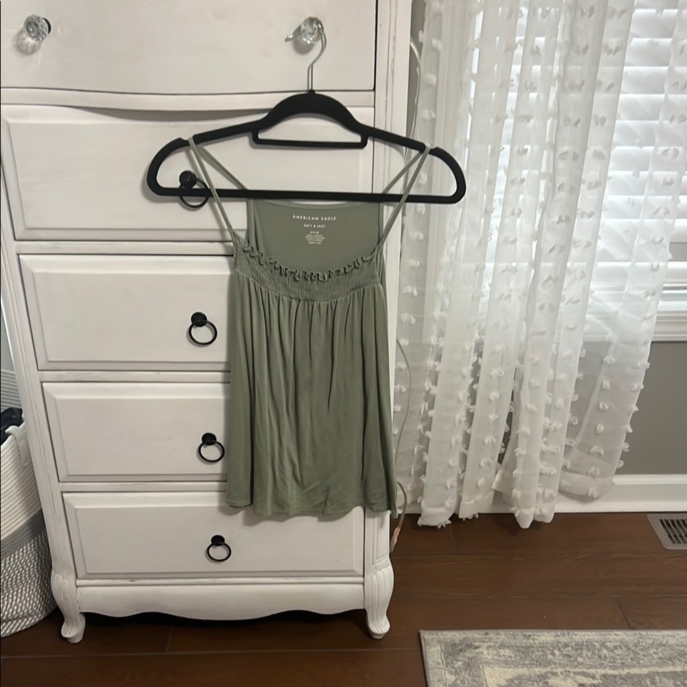 American Eagle Outfitters Green Smocked Camisole Relaxed Fit